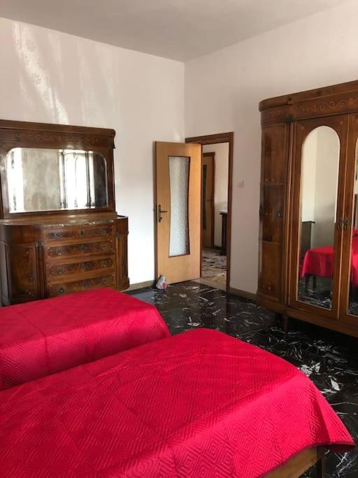 Casa Indipendente Zona Centrale 라마달레나 외부 사진